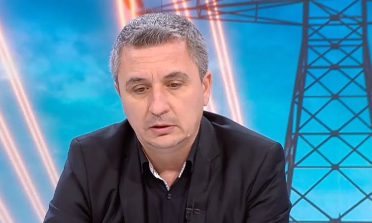 Александър Николов: За 3 месеца петролът може да поевтинее до 80 долара за барел при спиране на конфликта