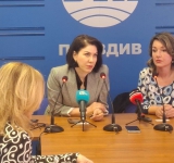 Преди абитуриентските балове: експерти съветват за безопасен избор на естетични процедури