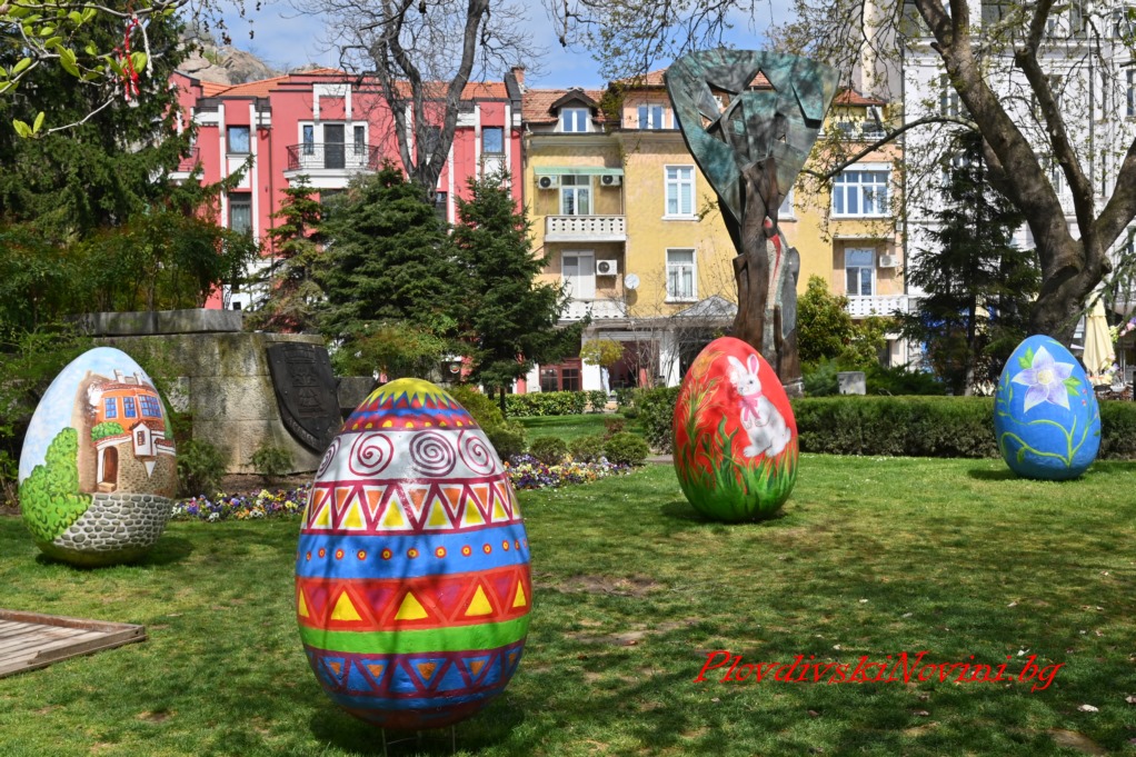 Слънчева събота с пролетни температури