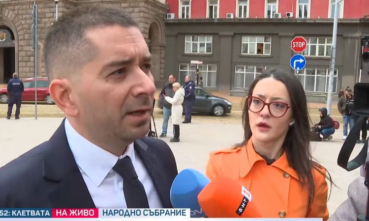 Слави Василев: Влизаме с нагласите да променим България