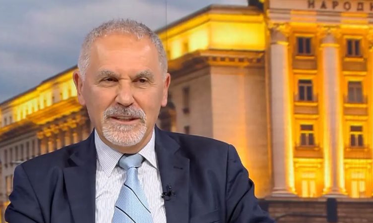 Дипломатът Любомир Кючуков: Вече е очевидно, че борбата за глобално световно надмощие се води между САЩ и Китай