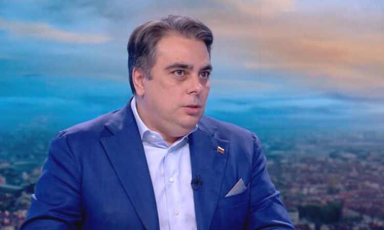 Асен Василев за дефицита: Правителството създава един голям проблем, за да може после да го решава по-лесно