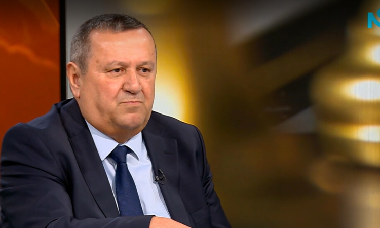 Хасан Адемов отговори на Гълъб Донев