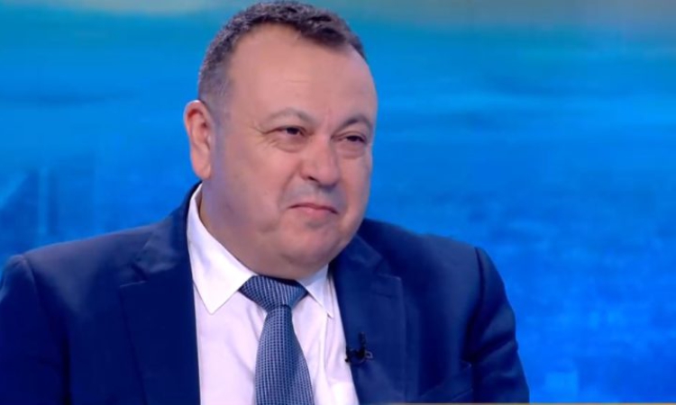Хамид Хамид: "Справката" на ГДБОП за полетите на Делян Пеевски е изфабрикувана