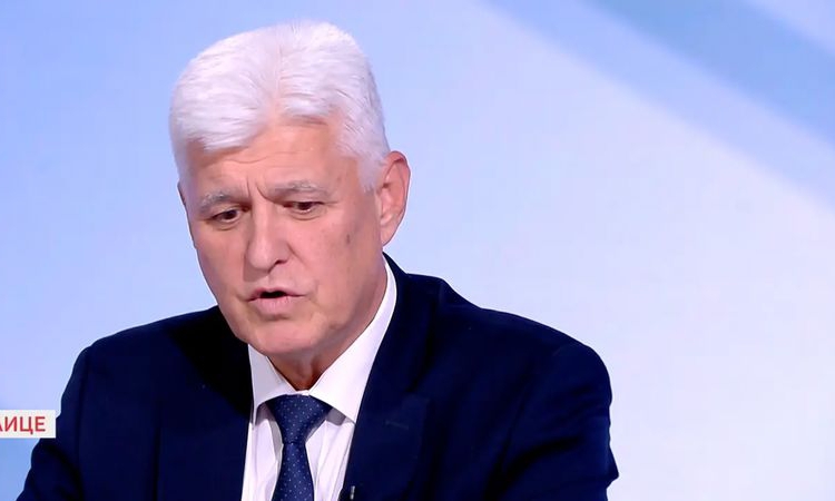 Военният министър: България няма да спира новия пакет срещу Русия, но имаме резерви