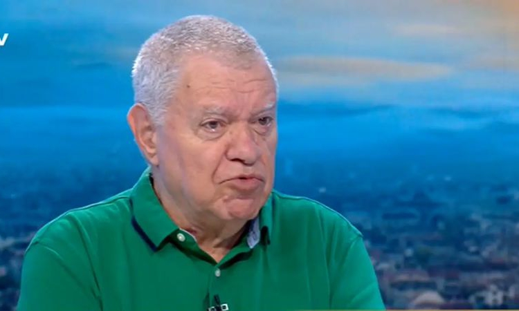 Михаил Константинов: Радев се вкара в капан с машинното гласуване, ще загуби много гласове