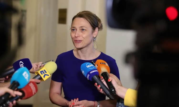 Поредно назначение: Ива Митева става заместник- министър на транспорта и съобщенията